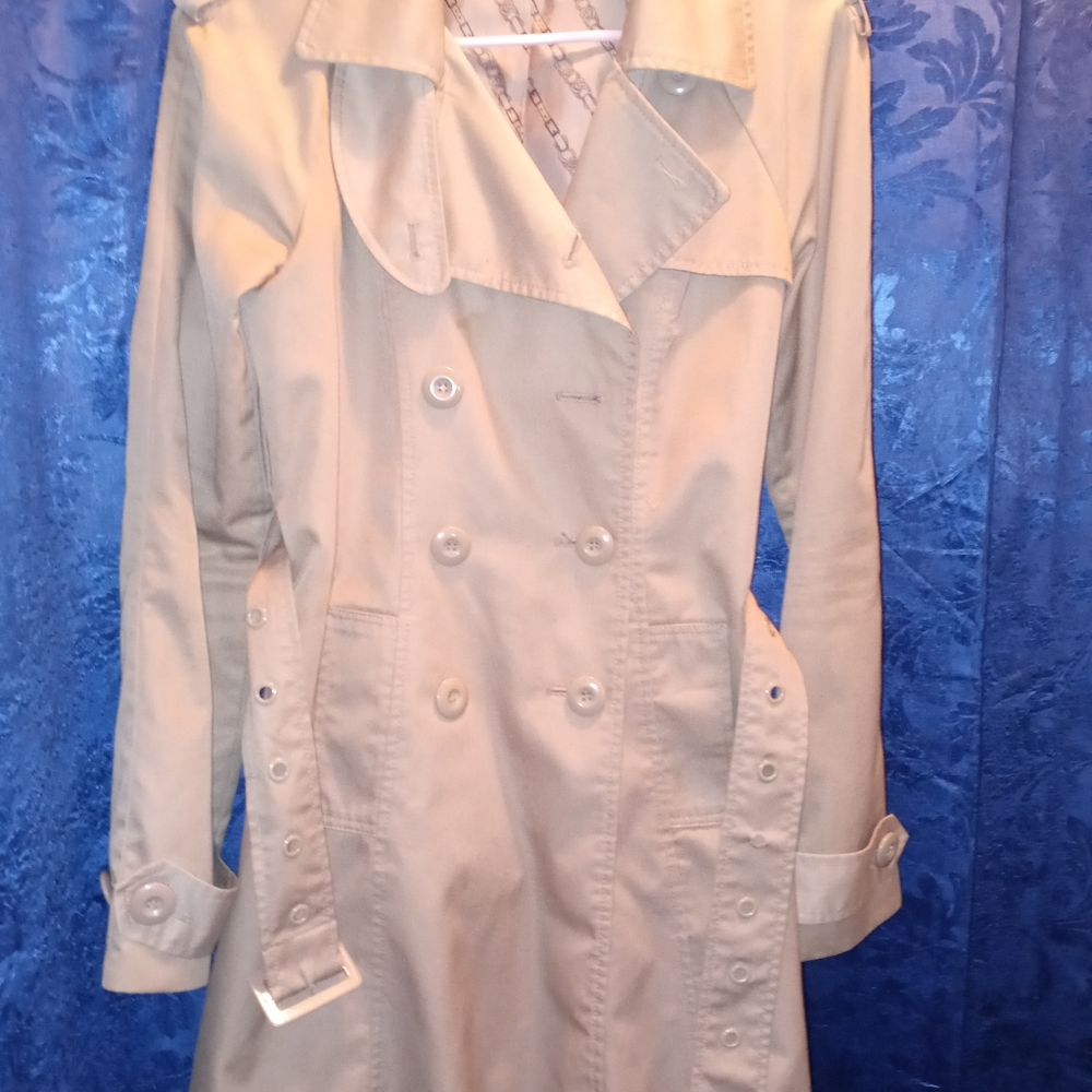 Tan Jacket - Picture 3 of 5